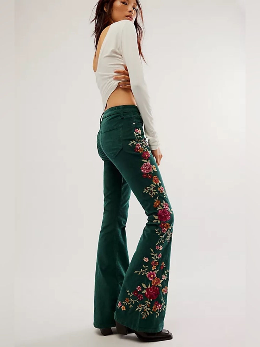 NWT  Driftwood Farrah Embroidered Corduroy Flare Jeans 25 and 29 Forest Green - Picture 2 of 13